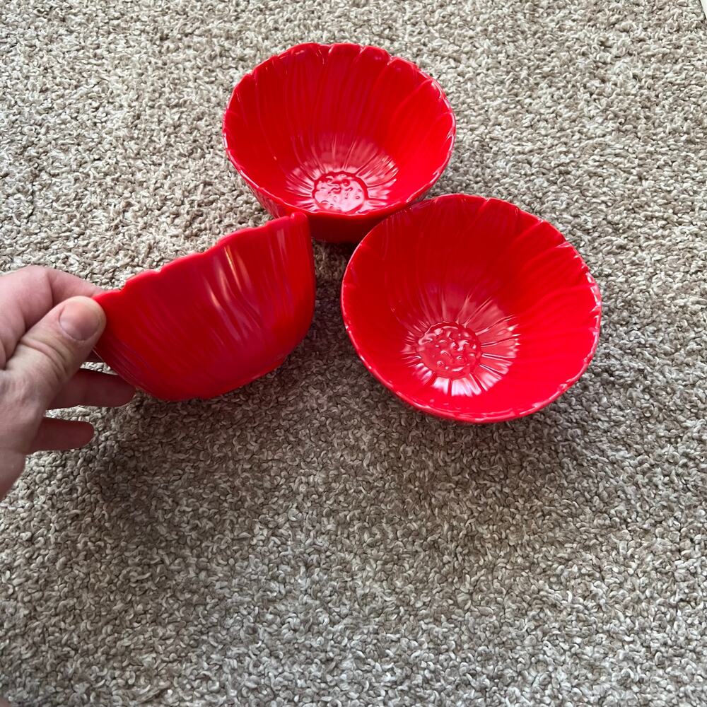 Red Flower Petal Melamine Bowls Set of 3 Ruffled Cabbage Poppy‎ Summer Salad